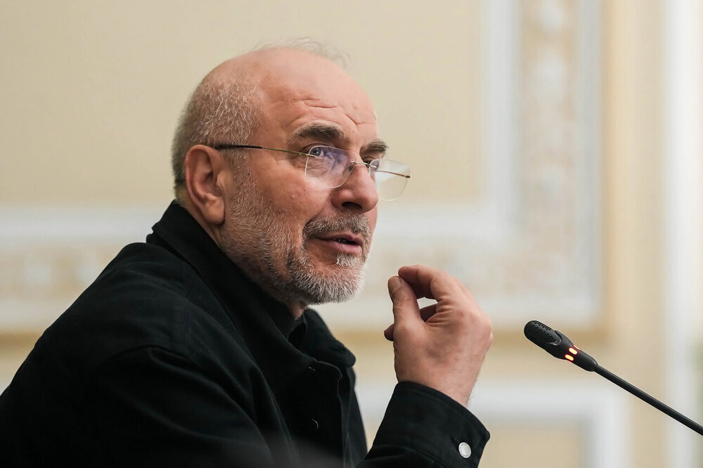 ببینید | اولین توضیح قالیباف درباره جلسه غیرعلنی مجلس با عراقچی و رئیس ستاد کل نیروهای مسلح ببینید | اولین توضیح قالیباف درباره جلسه غیرعلنی مجلس با عراقچی و رئیس ستاد کل نیروهای مسلح