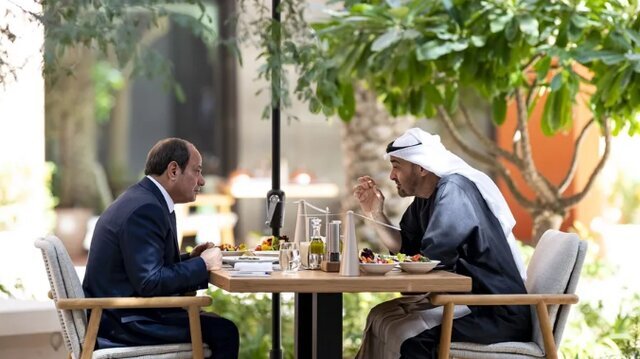 میانجیگری قاهره میان دو شاهزاده/ السیسی پیامی را از بن سلمان به بن زاید منتقل کرد/ الاخبار جزئیات این پیام را منتشر کرد